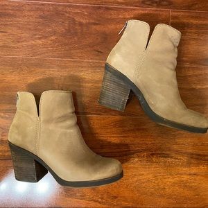 Lucky brand beige leather booties